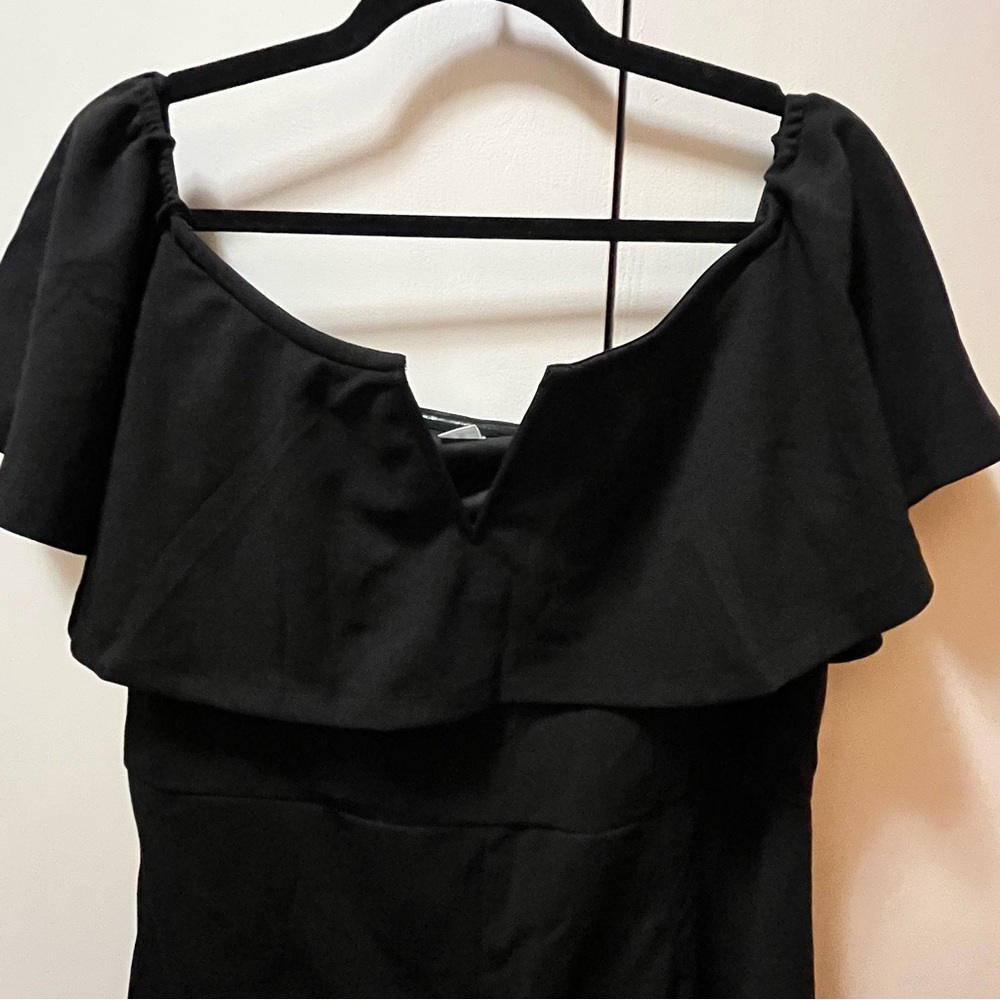 Chic Black Off-Shoulder Jumpsuit with Ruffle Detail - Picture 2 of 10